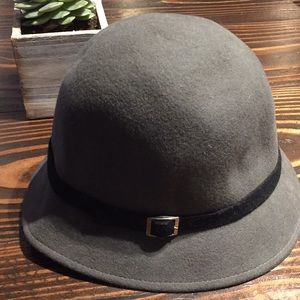 Grey Hat from New York & Company